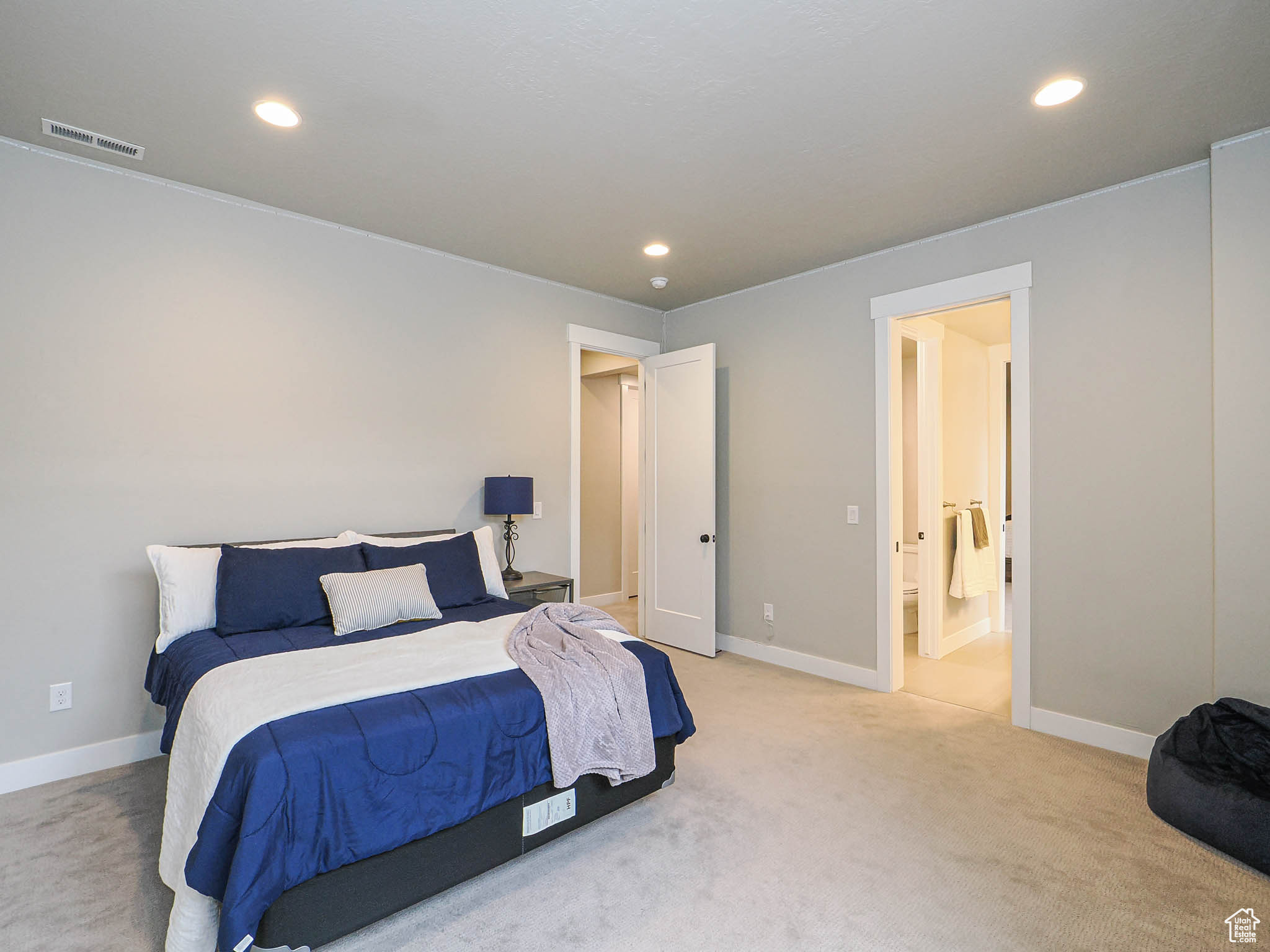 COVE AT HERRIMAN SPRINGS PHASE 1 - Residential