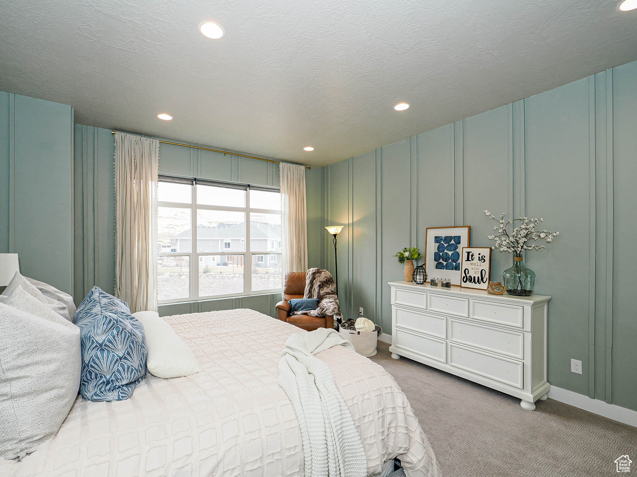 COVE AT HERRIMAN SPRINGS PHASE 1 - Residential