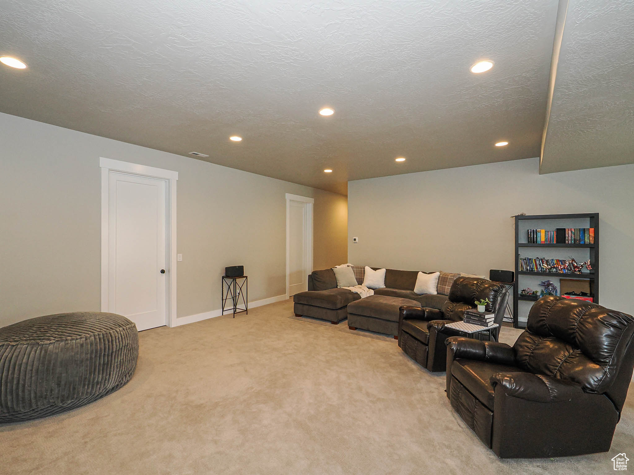 COVE AT HERRIMAN SPRINGS PHASE 1 - Residential