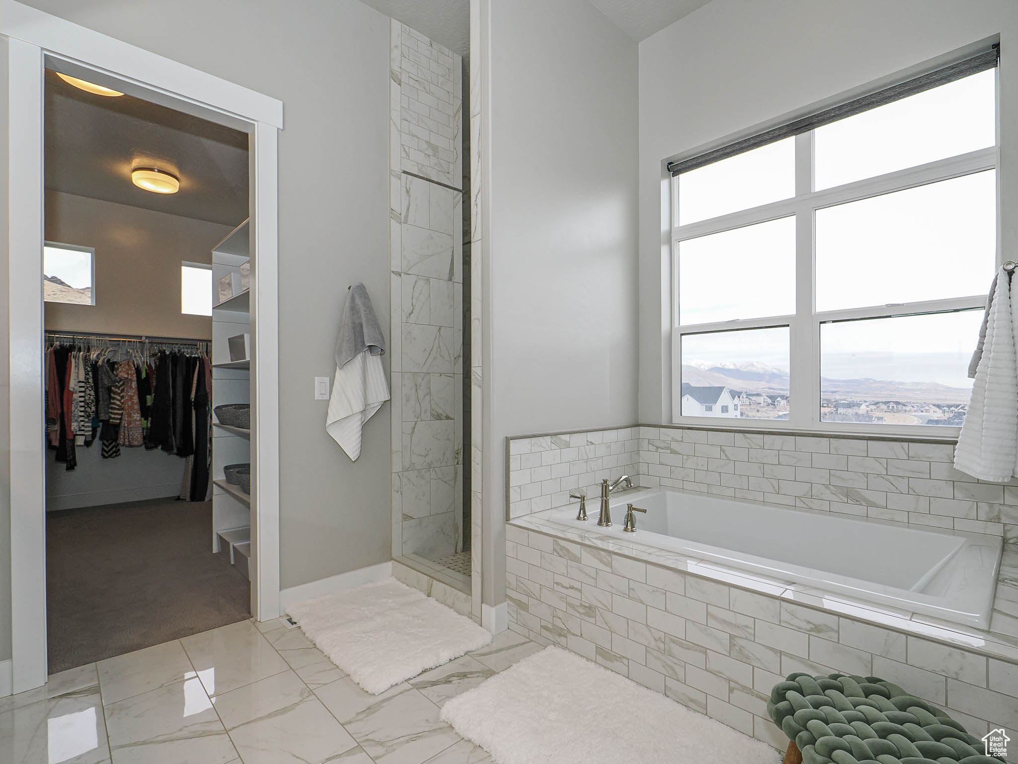 COVE AT HERRIMAN SPRINGS PHASE 1 - Residential