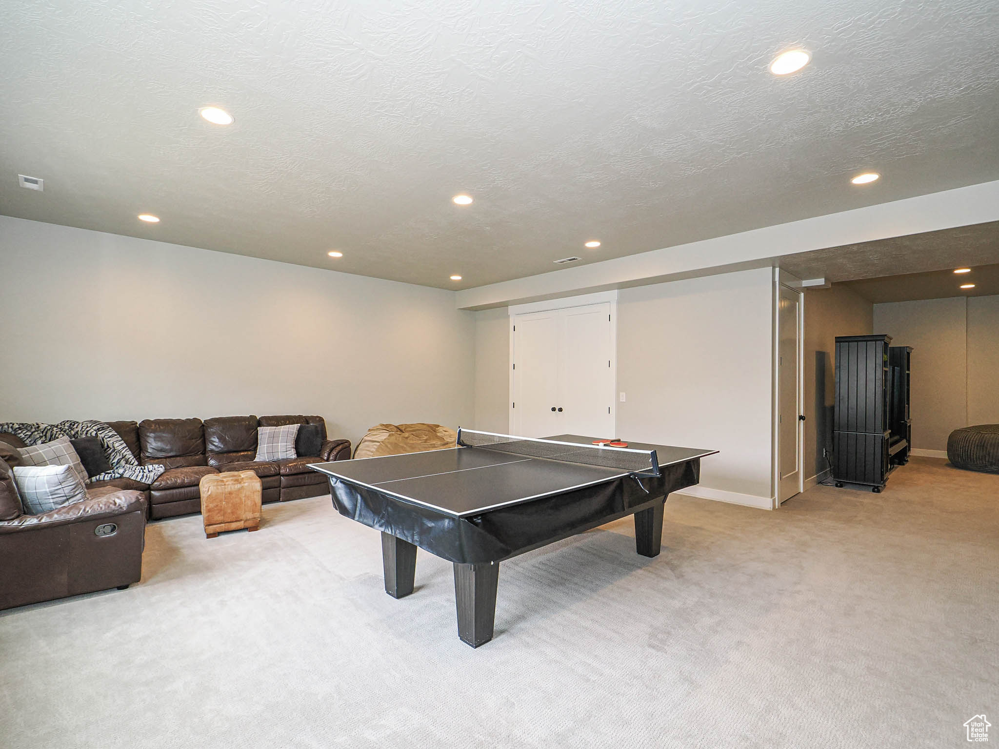 COVE AT HERRIMAN SPRINGS PHASE 1 - Residential