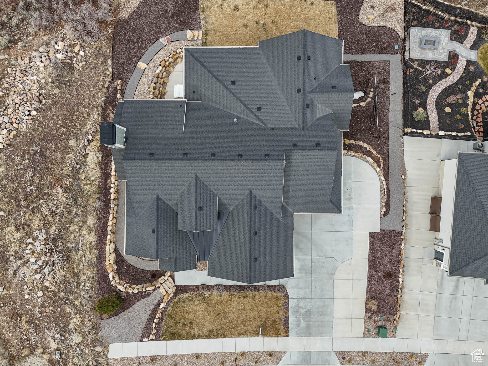 COVE AT HERRIMAN SPRINGS PHASE 1 - Residential