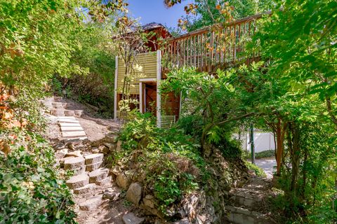 Tiny photo for 1934 N HORSEMAN CIR, Layton, UT 84040 (MLS # 2146599)