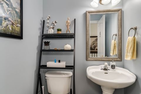 Tiny photo for 1934 N HORSEMAN CIR, Layton, UT 84040 (MLS # 2146599)