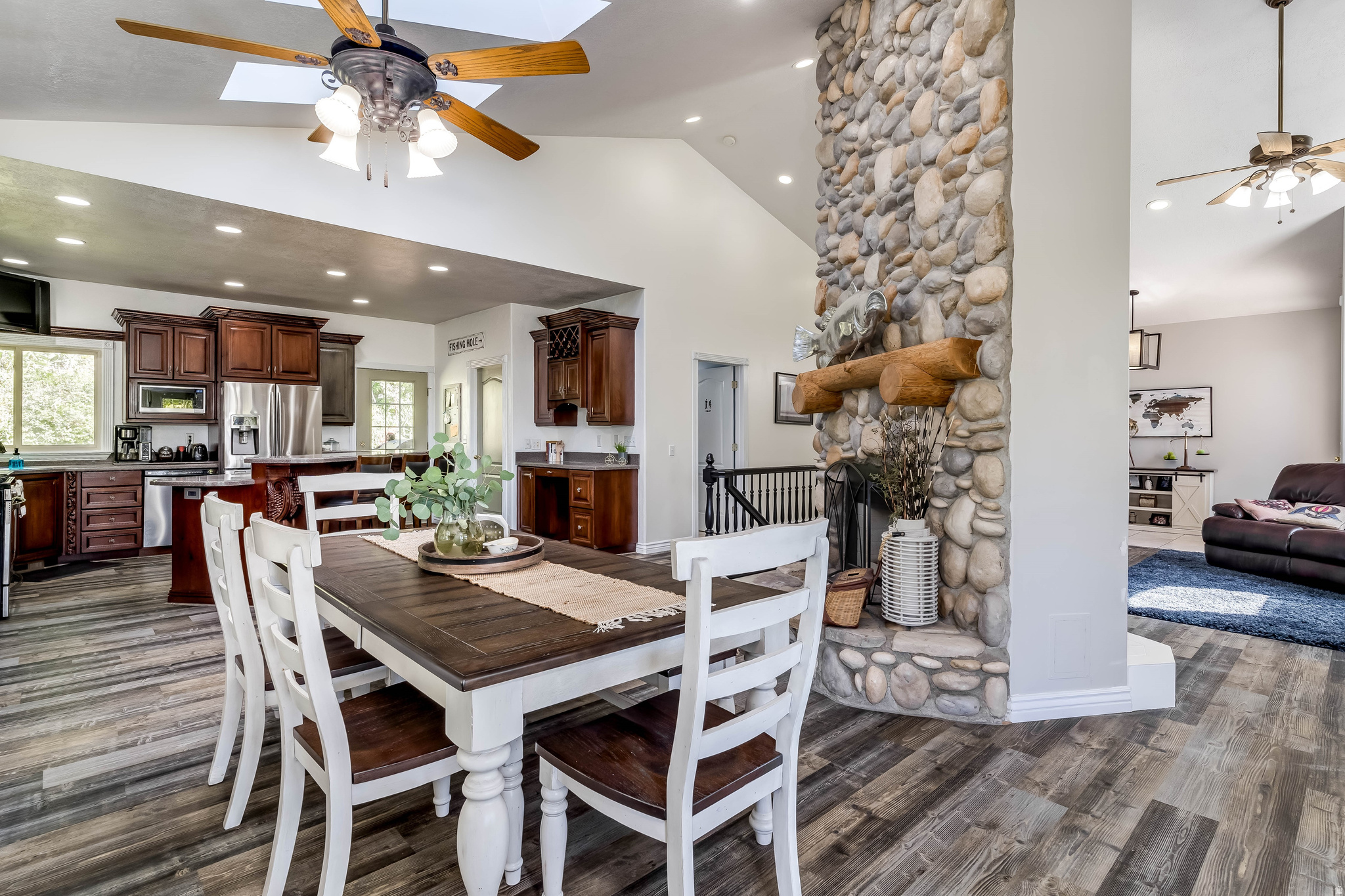 SLEEPY HOLLOW - Residential