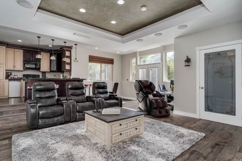 Tiny photo for 1934 N HORSEMAN CIR, Layton, UT 84040 (MLS # 2146599)