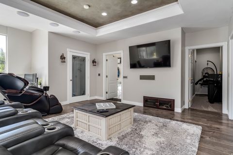 Tiny photo for 1934 N HORSEMAN CIR, Layton, UT 84040 (MLS # 2146599)