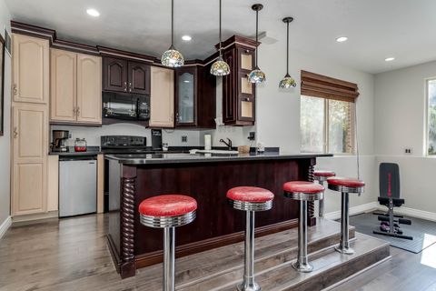 Tiny photo for 1934 N HORSEMAN CIR, Layton, UT 84040 (MLS # 2146599)