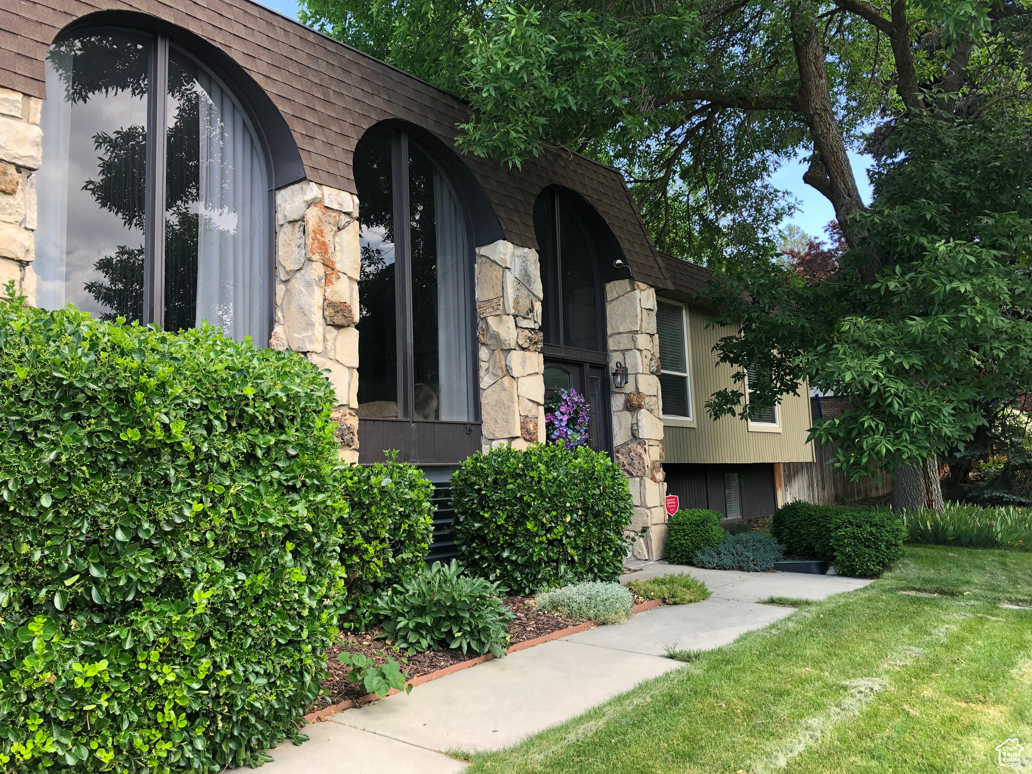ENCHANTED HILLS - Residential