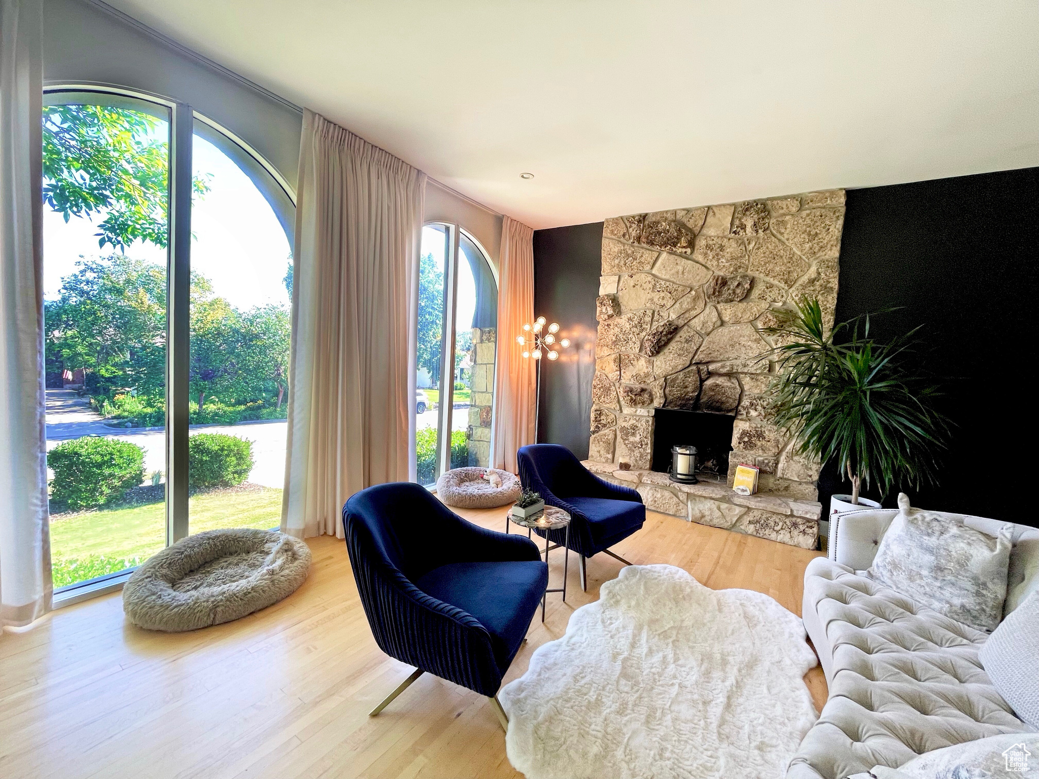 ENCHANTED HILLS - Residential