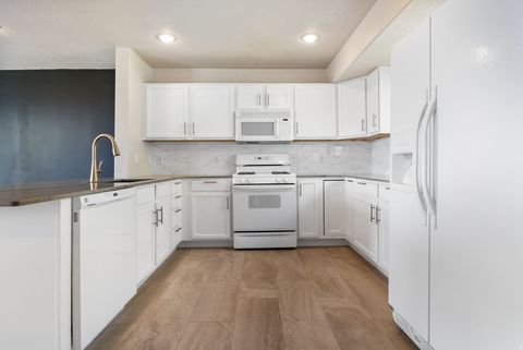 Tiny photo for 1311 S ALPINE LOOP, Provo, UT 84606 (MLS # 2146576)