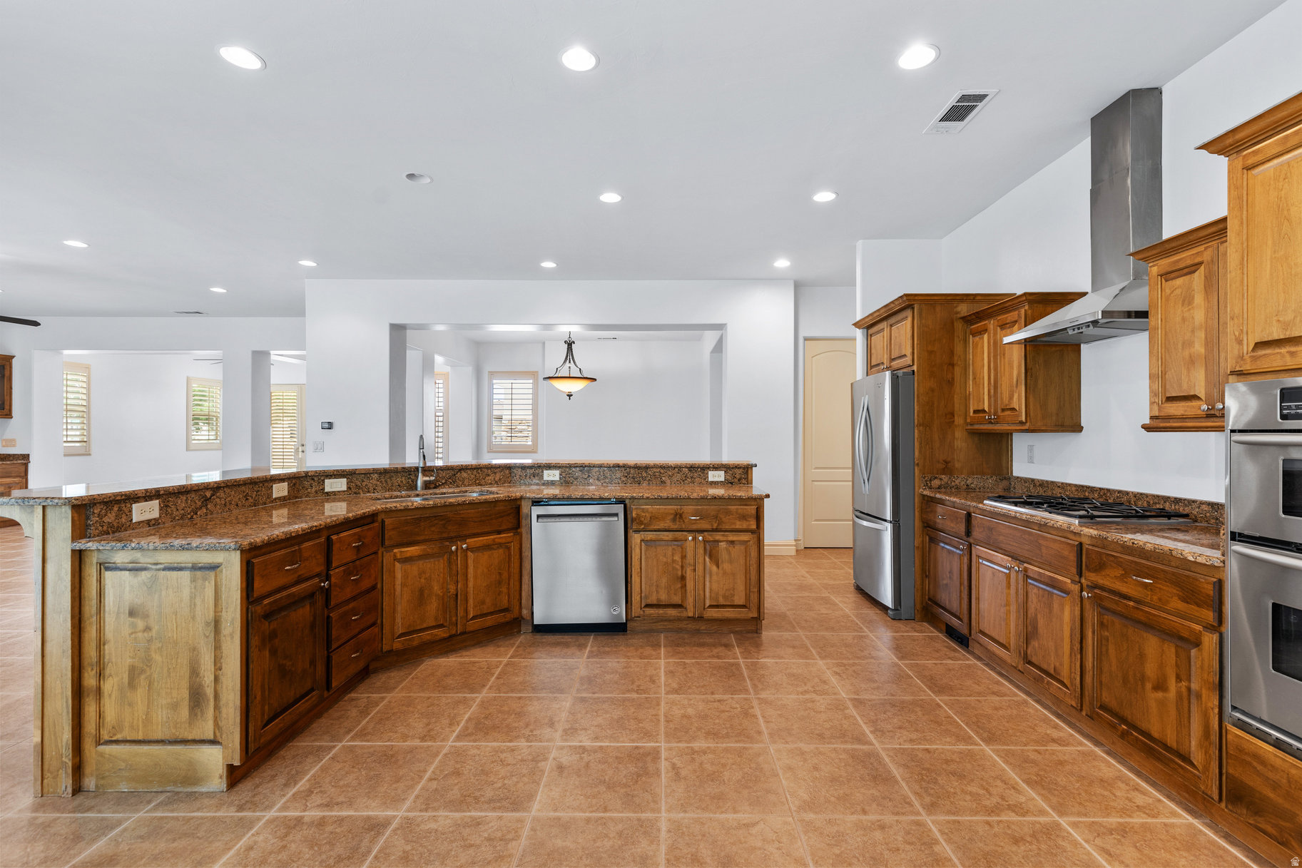 POINTE AT SUNBROOK 1 - Residential