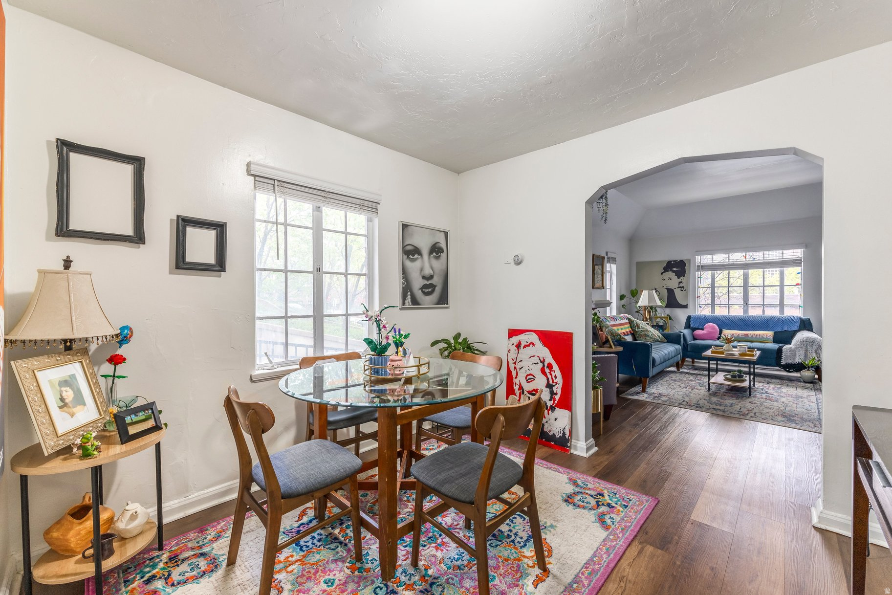 AVENUES - Residential Income