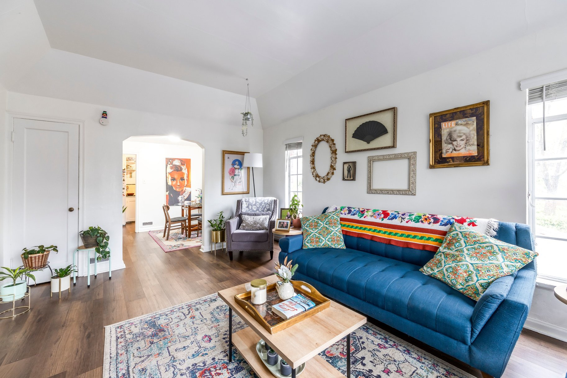 AVENUES - Residential Income