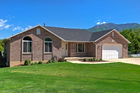 Tiny photo for 1832 E 7880 S, South Weber, UT 84405 (MLS # 2163164)