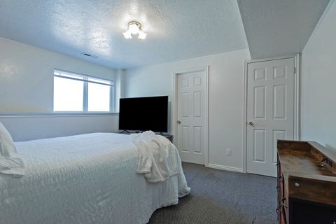 Tiny photo for 1832 E 7880 S, South Weber, UT 84405 (MLS # 2163164)