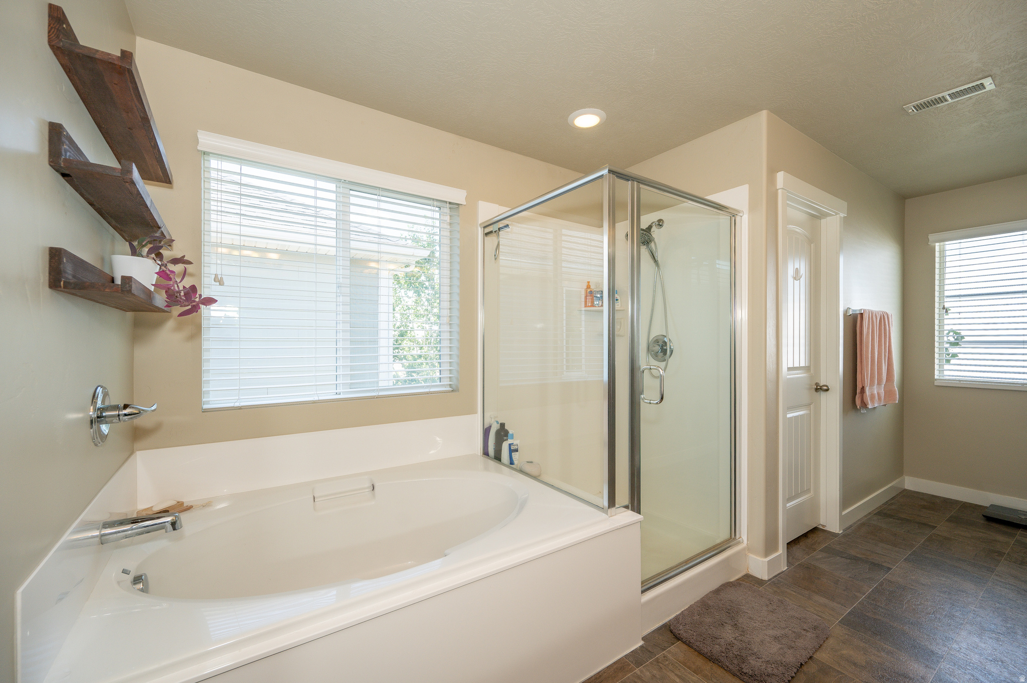 INDEPENDENCE AT THE - Residential Lease