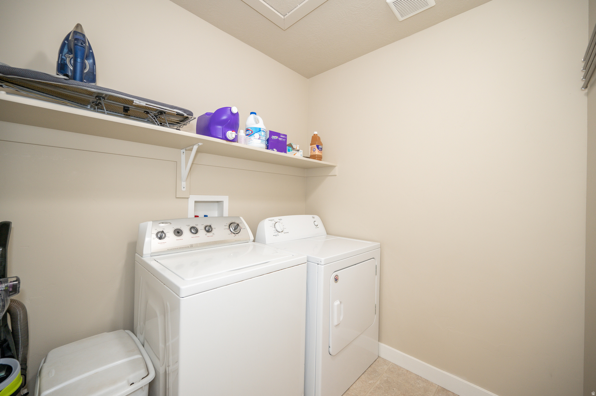 INDEPENDENCE AT THE - Residential Lease