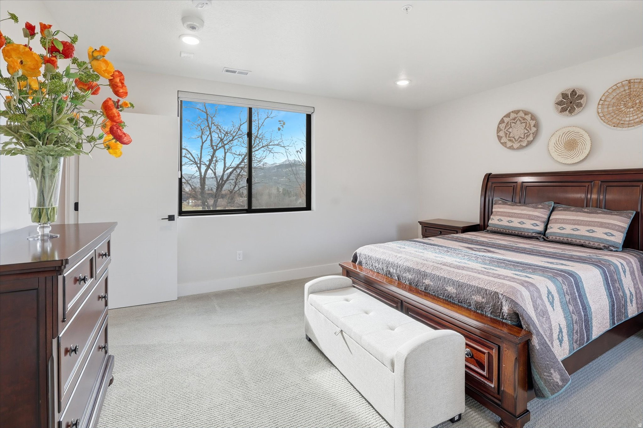 THE POINTE AT WOLF CREEK - Residential