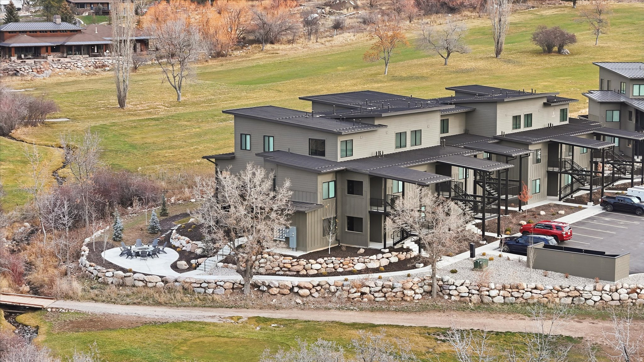 THE POINTE AT WOLF CREEK - Residential