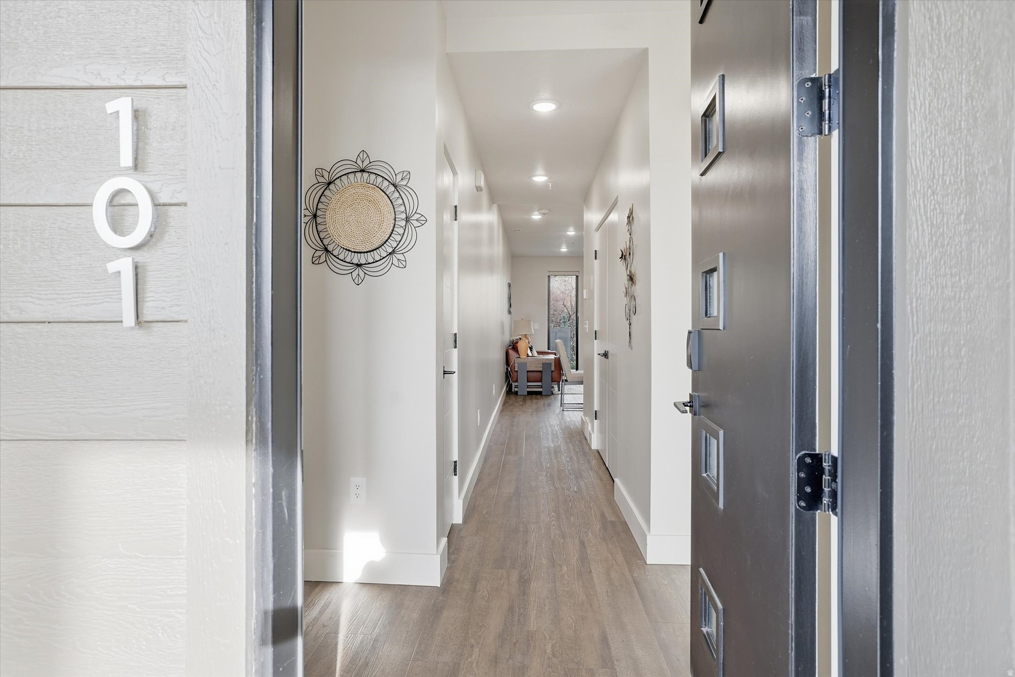 THE POINTE AT WOLF CREEK - Residential