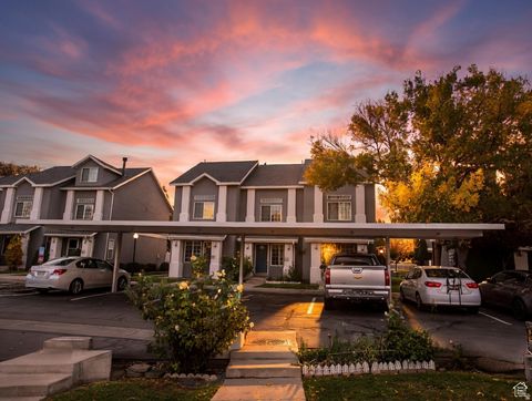 Photo of 475 N REDWOOD RD #30 RD W, Salt Lake City, UT 84116 (MLS # 2150244)