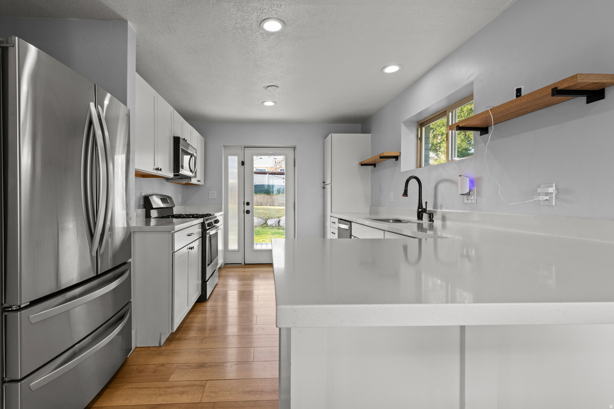 HAL-VERN PARK - Residential