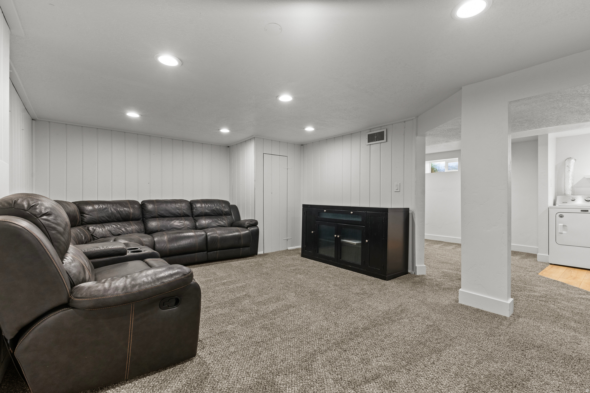 HAL-VERN PARK - Residential