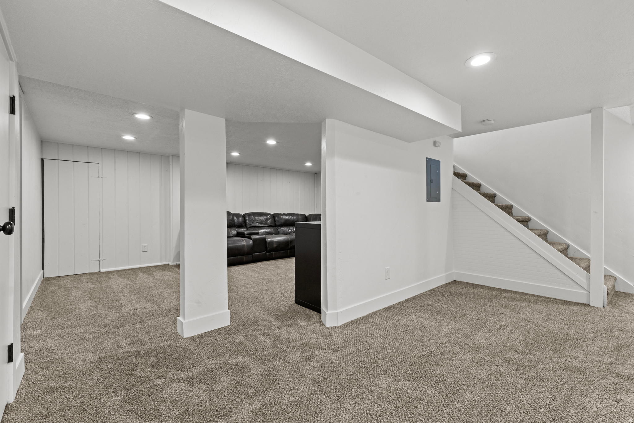 HAL-VERN PARK - Residential
