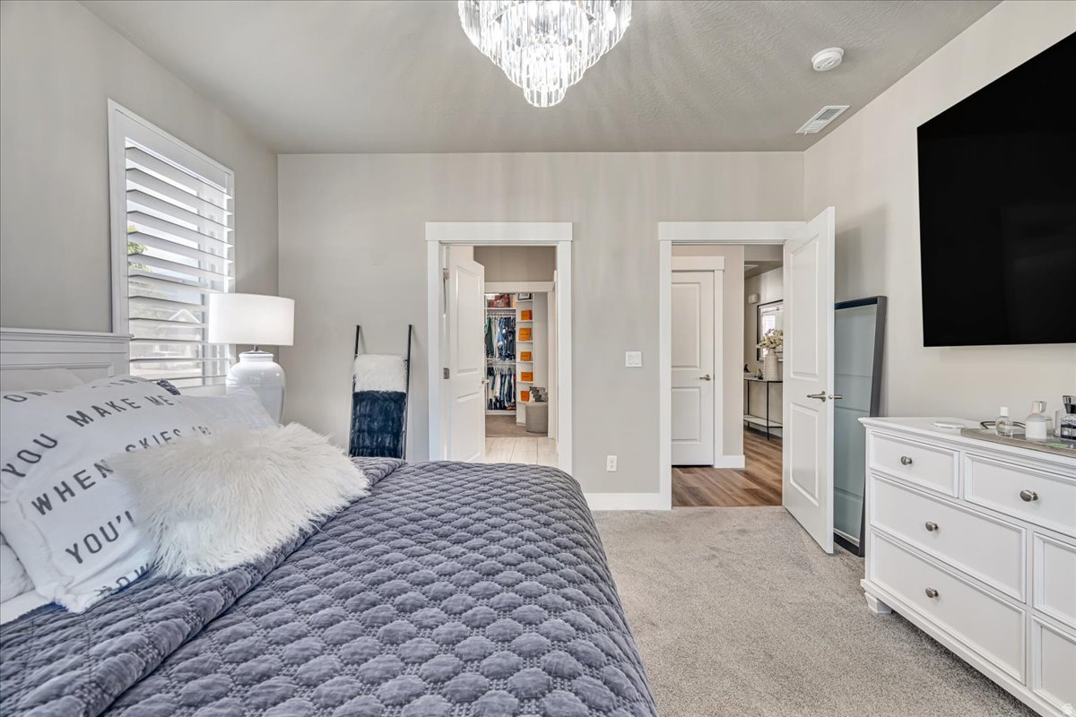 LAKEVIEW - Residential Income