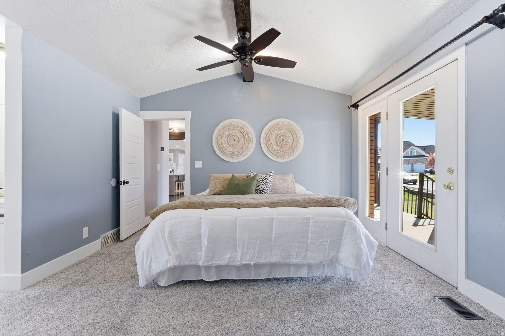 WHISPERWOOD - Residential