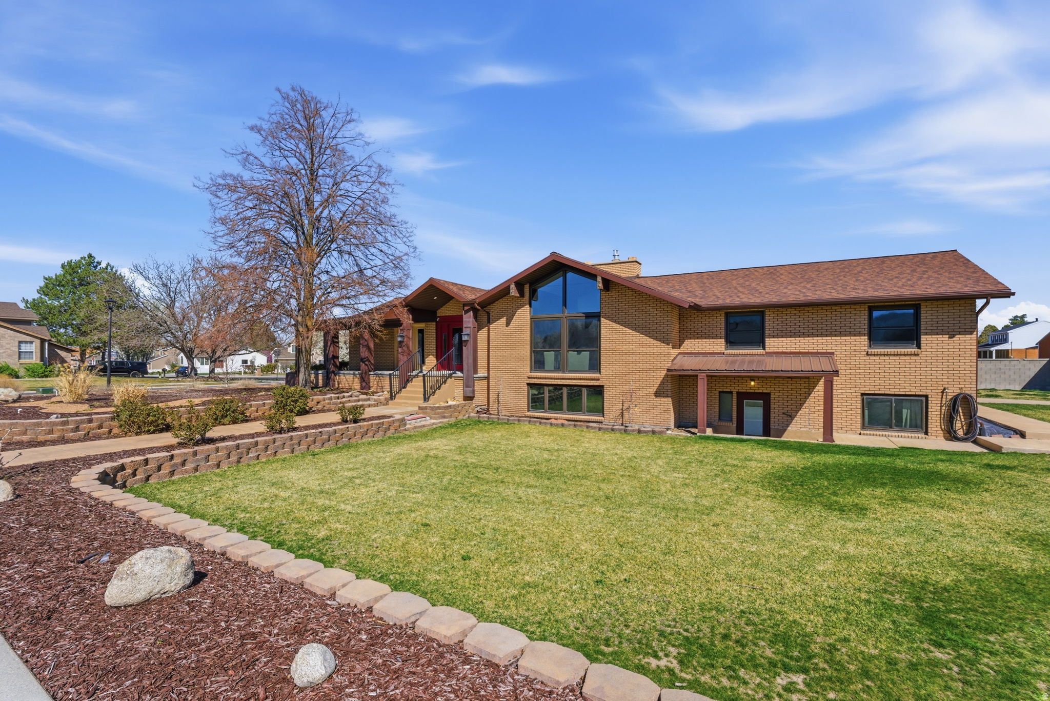 WHISPERWOOD - Residential