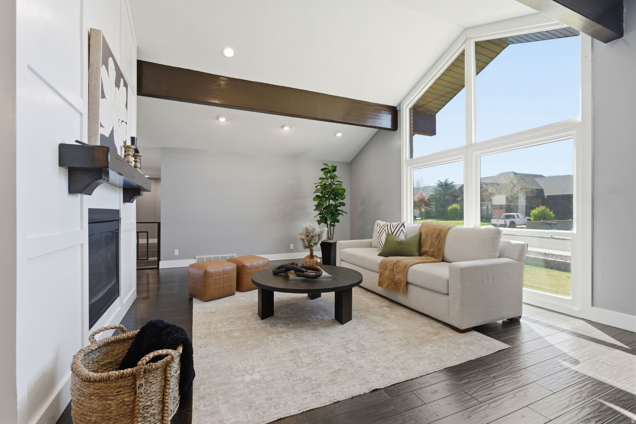 WHISPERWOOD - Residential