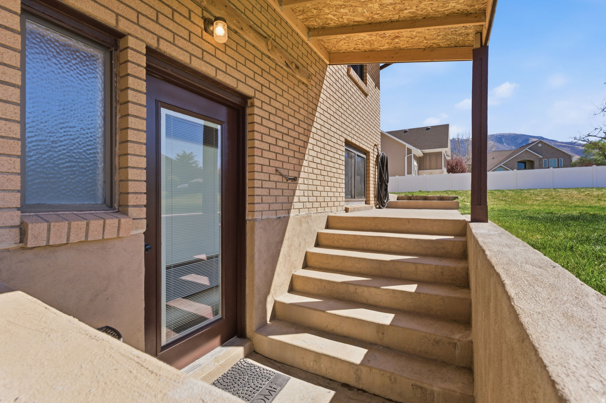 WHISPERWOOD - Residential