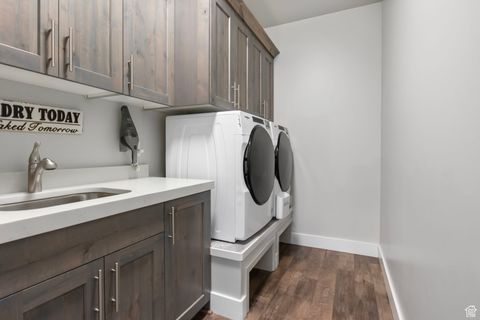 Tiny photo for 372 W CLARK CIR, Farmington, UT 84025 (MLS # 2116733)