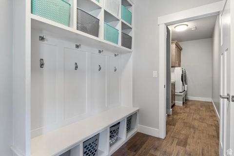 Tiny photo for 372 W CLARK CIR, Farmington, UT 84025 (MLS # 2116733)