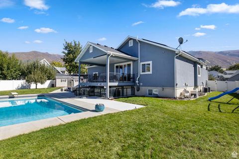 Tiny photo for 372 W CLARK CIR, Farmington, UT 84025 (MLS # 2116733)