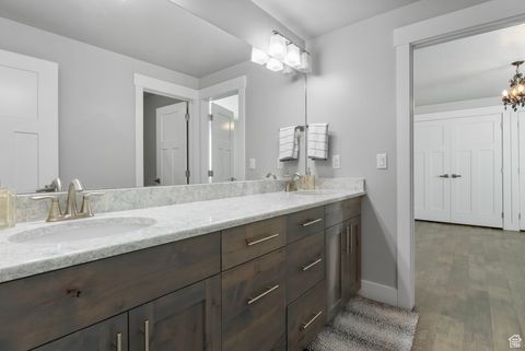 Tiny photo for 372 W CLARK CIR, Farmington, UT 84025 (MLS # 2116733)