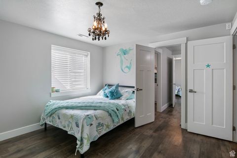 Tiny photo for 372 W CLARK CIR, Farmington, UT 84025 (MLS # 2116733)