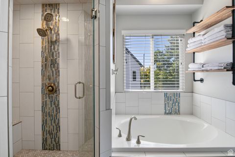 Tiny photo for 372 W CLARK CIR, Farmington, UT 84025 (MLS # 2116733)