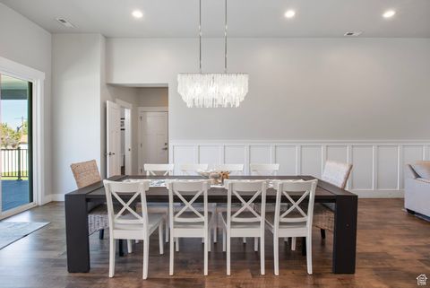 Tiny photo for 372 W CLARK CIR, Farmington, UT 84025 (MLS # 2116733)