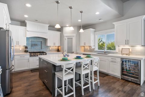 Tiny photo for 372 W CLARK CIR, Farmington, UT 84025 (MLS # 2116733)