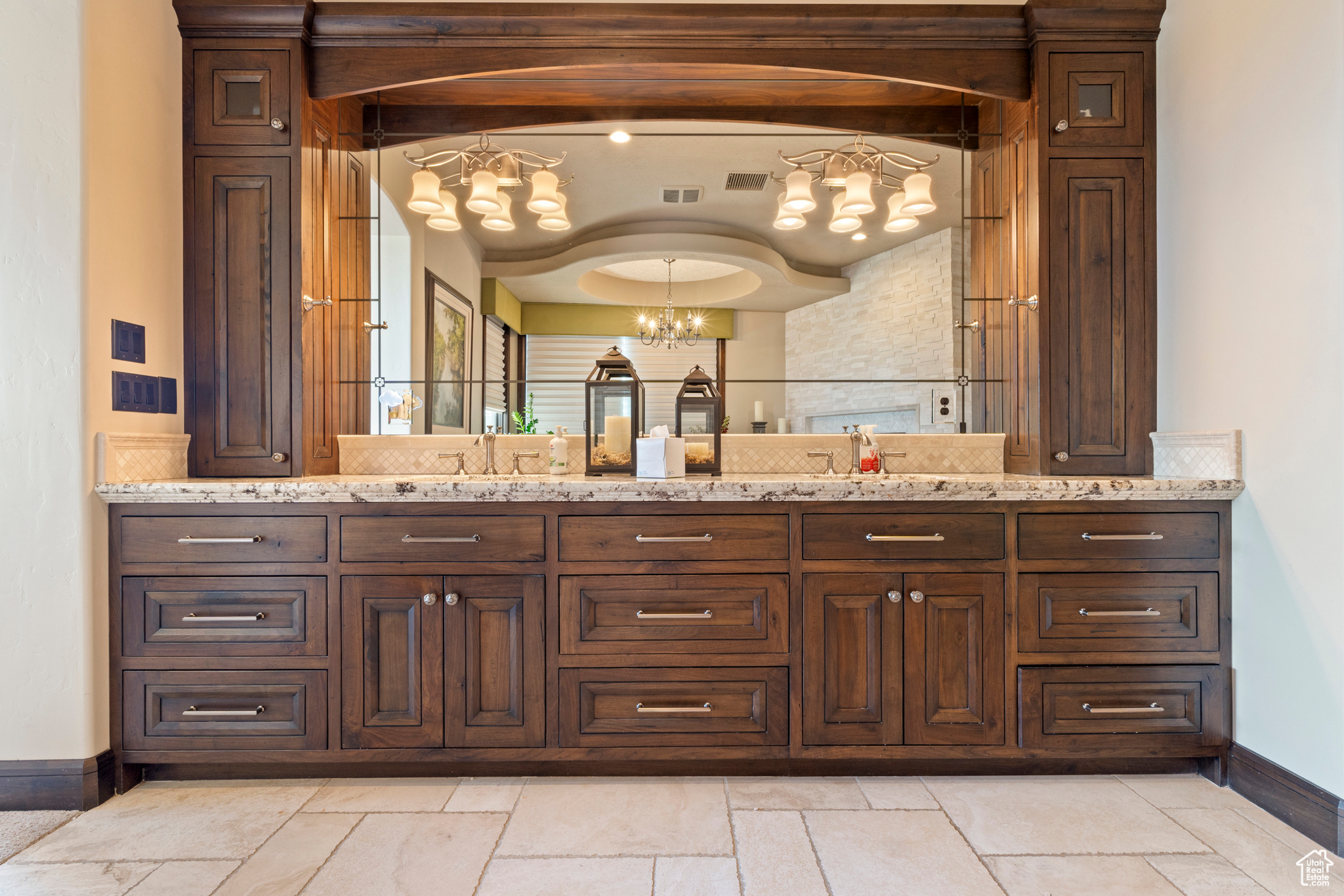 2596 E Flint St, Saint George, Utah image 25
