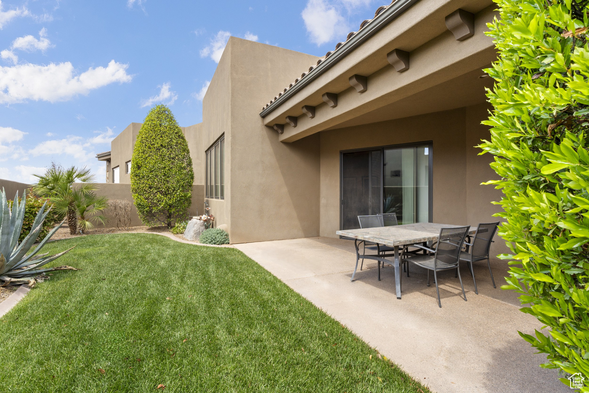 2596 E Flint St, Saint George, Utah image 44