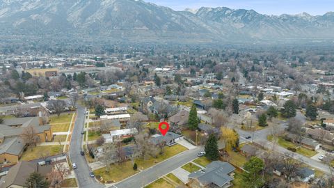 Tiny photo for 4695 S SYCAMORE Dr, Holladay, UT 84117 (MLS # 2133290)
