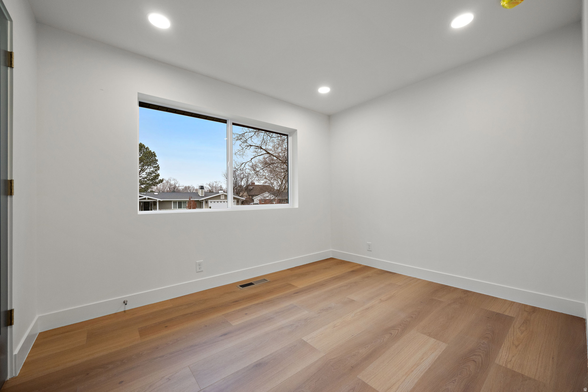 HOLLADAY ESTATES - Residential