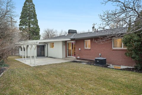 Tiny photo for 4695 S SYCAMORE Dr, Holladay, UT 84117 (MLS # 2133290)