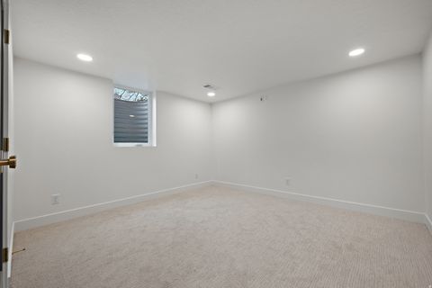 Tiny photo for 4695 S SYCAMORE Dr, Holladay, UT 84117 (MLS # 2133290)