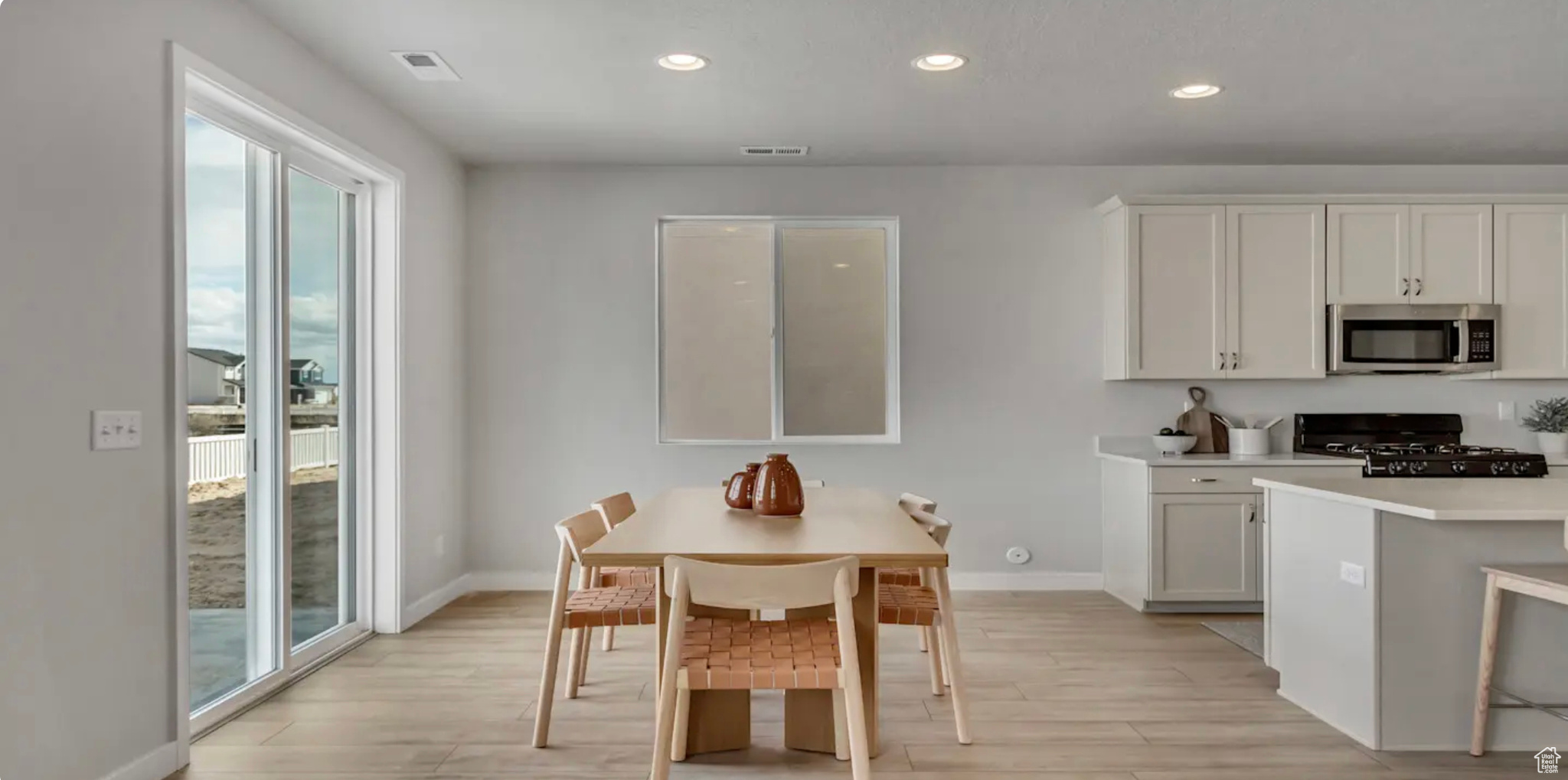 HARMONY PLACE VISTA - Residential