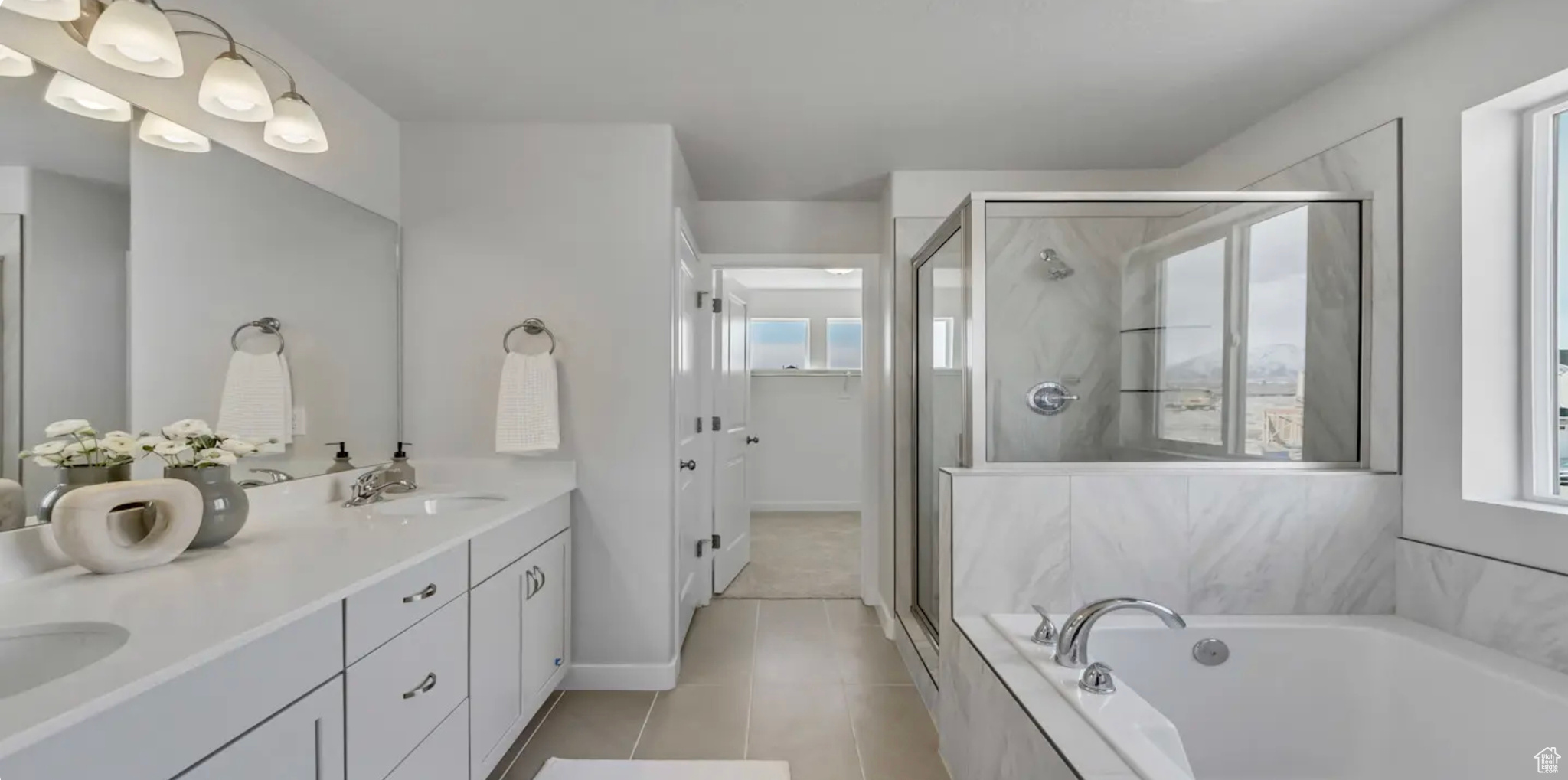 HARMONY PLACE VISTA - Residential